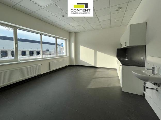 Pronájem výrobních prostor, Plzeň - Skvrňany, U Nové Hospody, 2880 m2