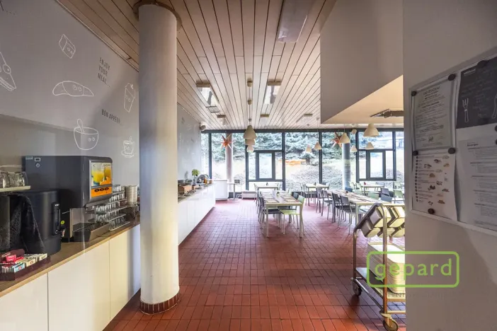 Pronájem kanceláře, Praha - Motol, Plzeňská, 132 m2