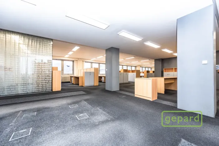 Pronájem kanceláře, Praha - Motol, Plzeňská, 98 m2