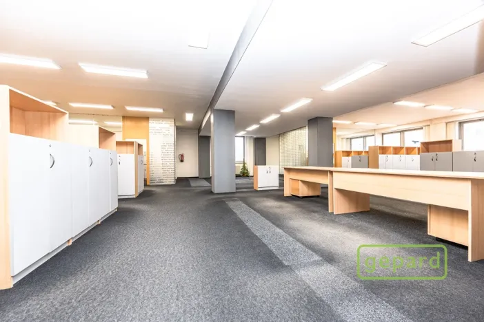 Pronájem kanceláře, Praha - Motol, Plzeňská, 98 m2