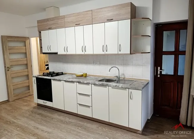 Pronájem bytu 1+1, Děčín - Děčín III-Staré Město, Žerotínova, 51 m2
