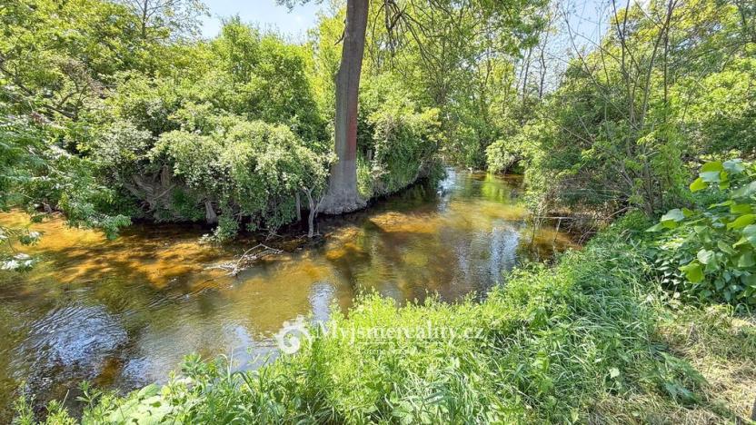 Prodej pozemku, Znojmo - Oblekovice, 8172 m2