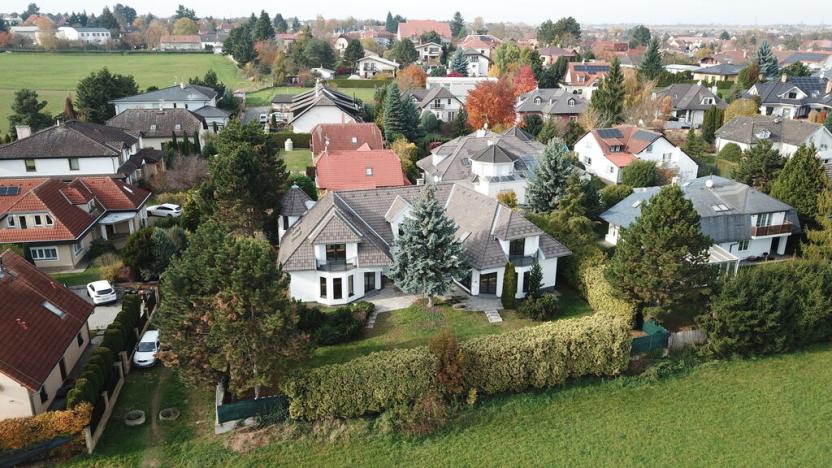 Prodej rodinného domu, Šestajovice, Ve Vilkách, 230 m2