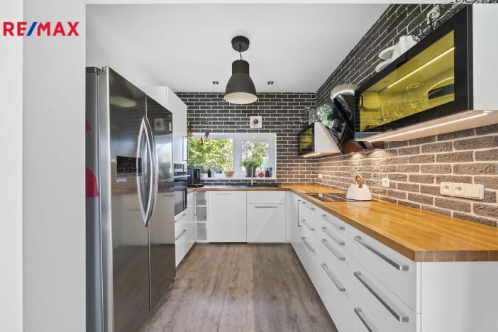 Prodej rodinného domu, Stěžery - Stěžírky, 215 m2