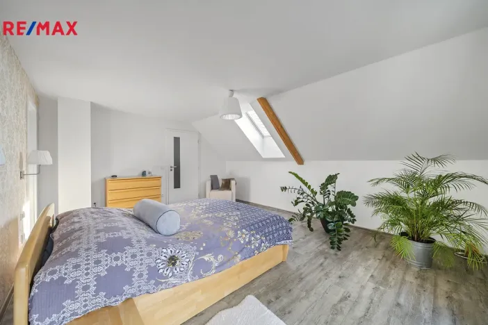 Prodej rodinného domu, Stěžery - Stěžírky, 215 m2