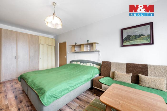 Prodej bytu 2+1, Chomutov, Holešická, 62 m2