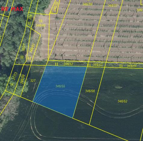Prodej podílu 1/2 pole, Radovesice, 3165 m2