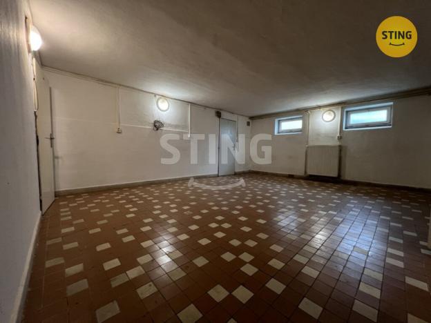 Pronájem výrobních prostor, Pardubice, S. K. Neumanna, 40 m2