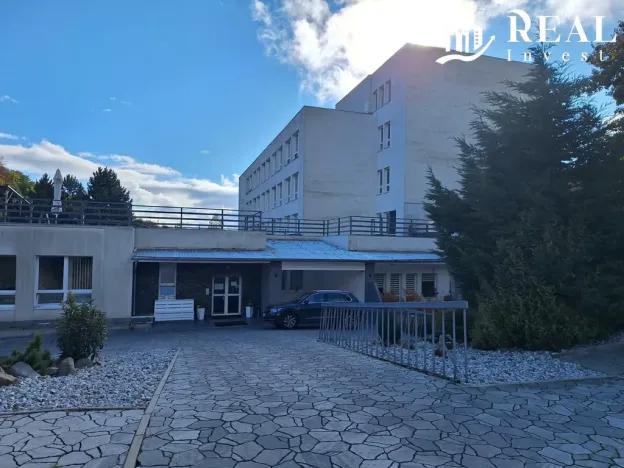 Pronájem bytu 1+kk, Meziboří, nám. 8. května, 30 m2