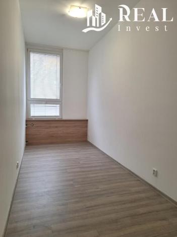 Pronájem bytu 2+1, Meziboří, nám. 8. května, 50 m2