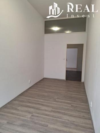 Pronájem bytu 2+1, Meziboří, nám. 8. května, 50 m2