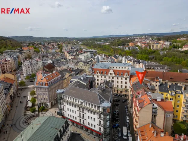 Prodej bytu 4+1, Karlovy Vary, Bulharská, 130 m2