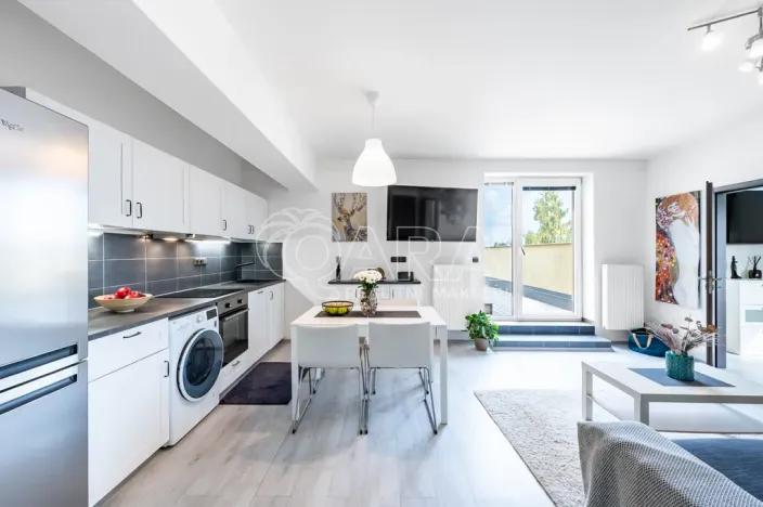 Prodej bytu 3+kk, Hořovice, U Školky, 54 m2