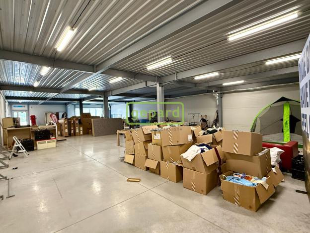 Pronájem obchodního prostoru, Mníšek pod Brdy, Pražská, 250 m2