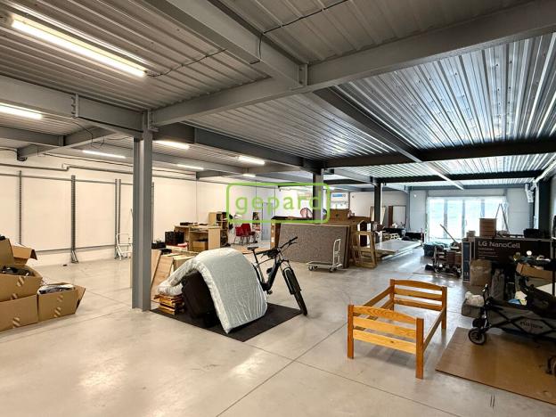 Pronájem obchodního prostoru, Mníšek pod Brdy, Pražská, 250 m2