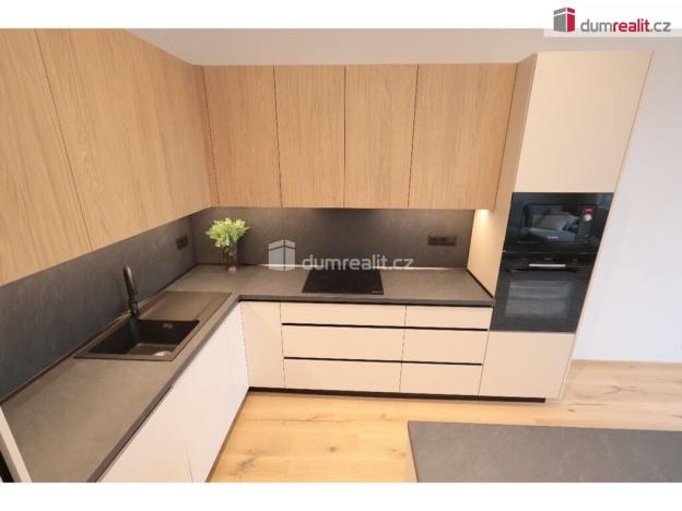 Prodej bytu 3+kk, Praha, Na pokraji, 114 m2