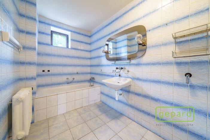 Prodej rodinného domu, Karlovy Vary, Benátská, 253 m2