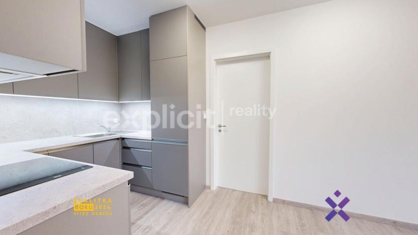 Pronájem bytu 2+kk, Zlín, Nad Stráněmi, 63 m2