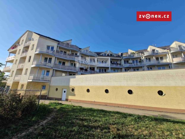 Pronájem bytu 1+kk, Uherské Hradiště, 40 m2