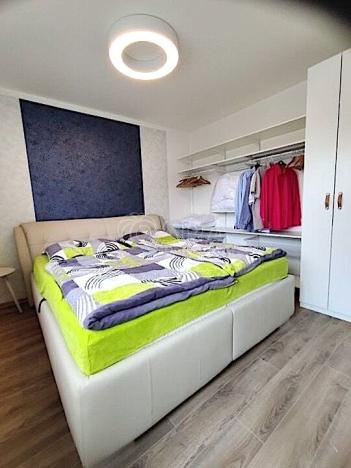 Pronájem bytu 2+kk, Svémyslice, 71 m2