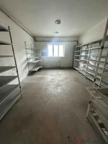 Pronájem obchodního prostoru, Šumbark, U Závor, 120 m2