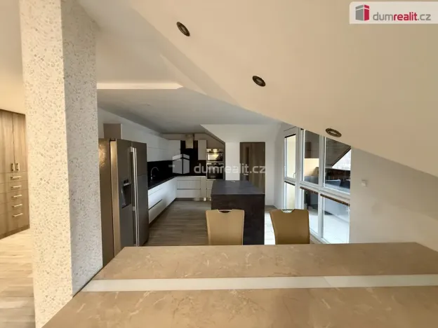 Pronájem bytu 4+kk, Mariánské Lázně, třída Vítězství, 202 m2