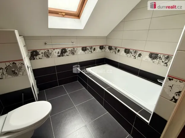 Pronájem bytu 4+kk, Mariánské Lázně, třída Vítězství, 202 m2