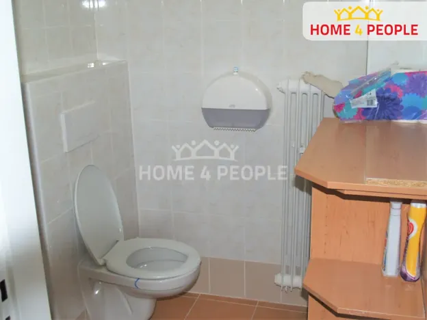 Pronájem obchodního prostoru, Chodov, Školní, 41 m2