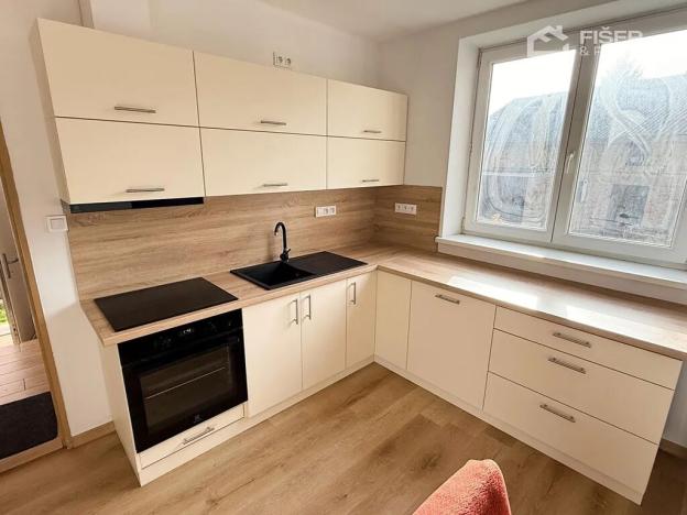 Pronájem rodinného domu, Hranice, Tovačovského, 150 m2