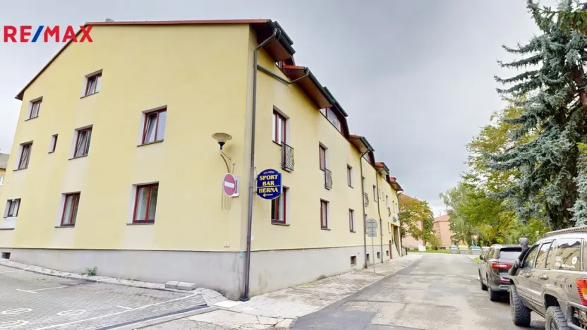 Prodej ubytování, Přerov, Jižní čtvrť III, 3300 m2