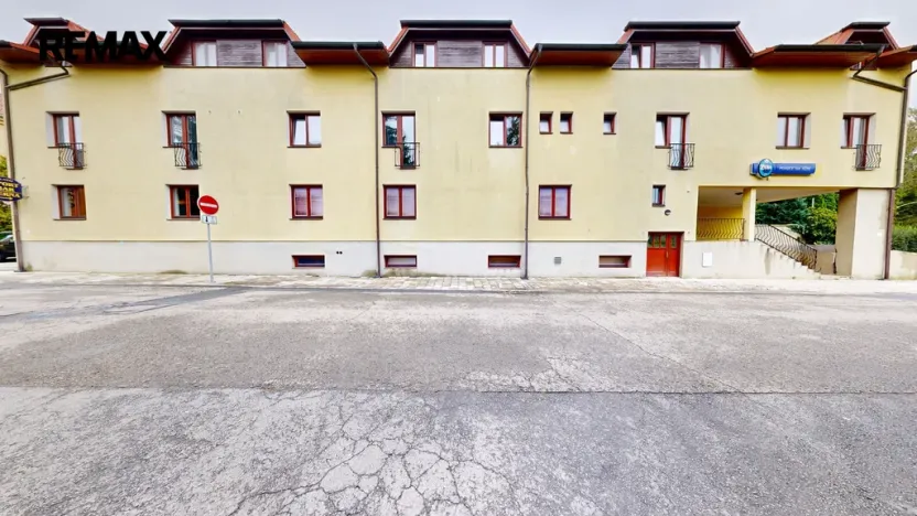 Prodej ubytování, Přerov, Jižní čtvrť III, 3300 m2