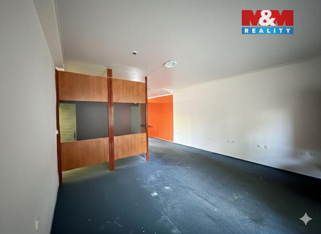 Pronájem obchodního prostoru, Svitavy - Město, náměstí Míru, 110 m2