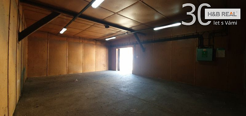 Pronájem skladu, Vsetín, 550 m2