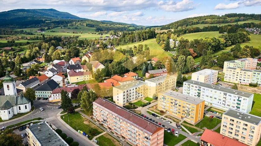 Prodej bytu 3+1, Volary, Sídl. Míru, 65 m2