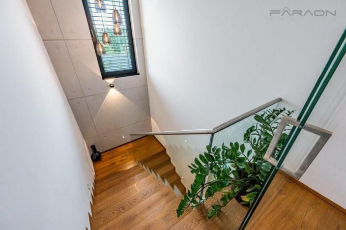 Prodej vily, Praha - Hostivař, 400 m2