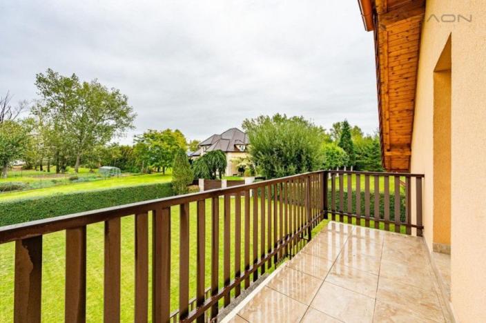Pronájem rodinného domu, Průhonice, 400 m2