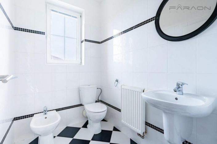 Pronájem rodinného domu, Průhonice, 400 m2