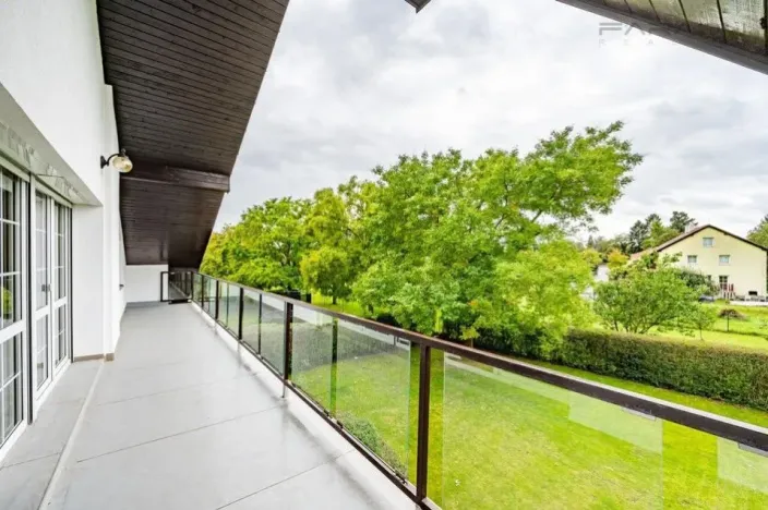 Pronájem rodinného domu, Průhonice, 350 m2
