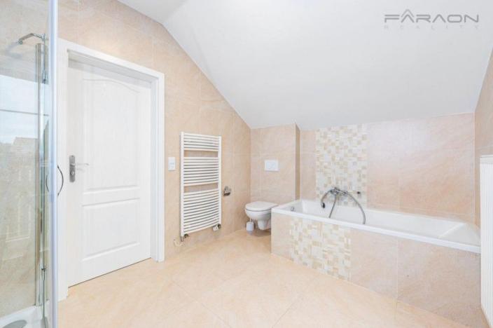 Pronájem rodinného domu, Průhonice, 300 m2