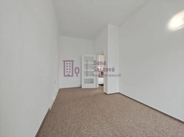 Pronájem bytu 3+kk, Jindřichův Hradec, Sládkova, 61 m2