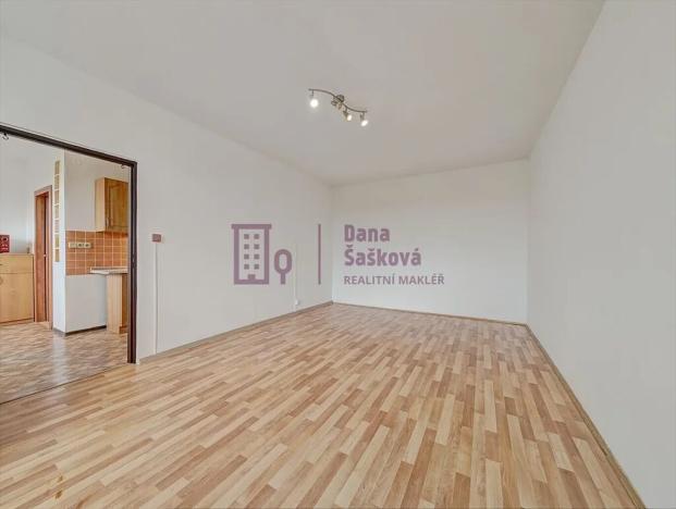 Pronájem bytu 2+1, Jindřichův Hradec, sídliště Vajgar, 62 m2