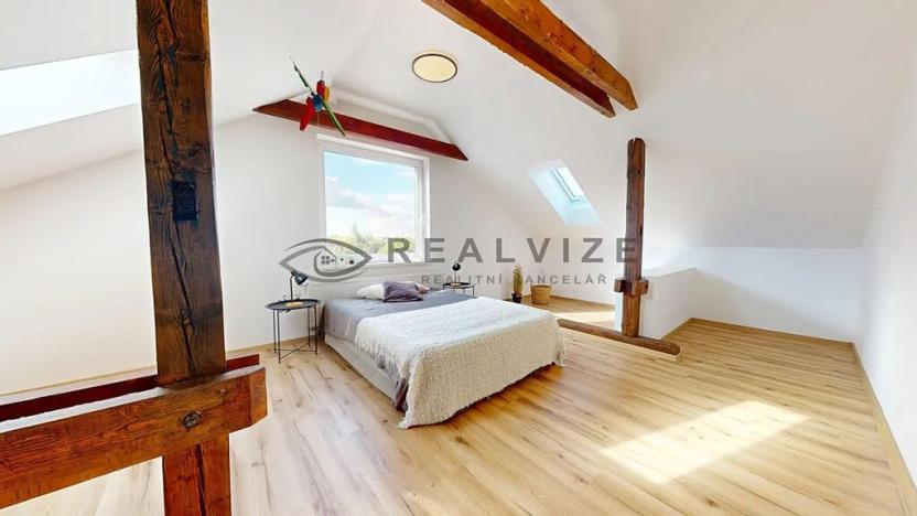 Prodej rodinného domu, Roudné, 265 m2