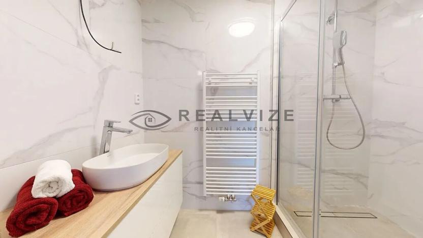 Prodej rodinného domu, Roudné, 265 m2