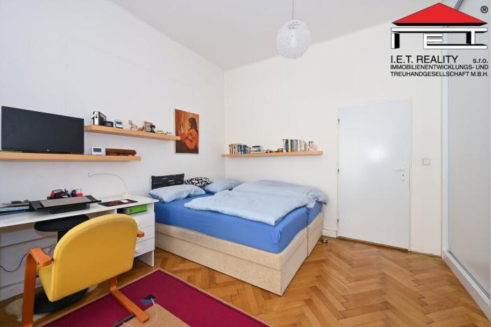 Prodej bytu 3+1, Brno, Čápkova, 120 m2