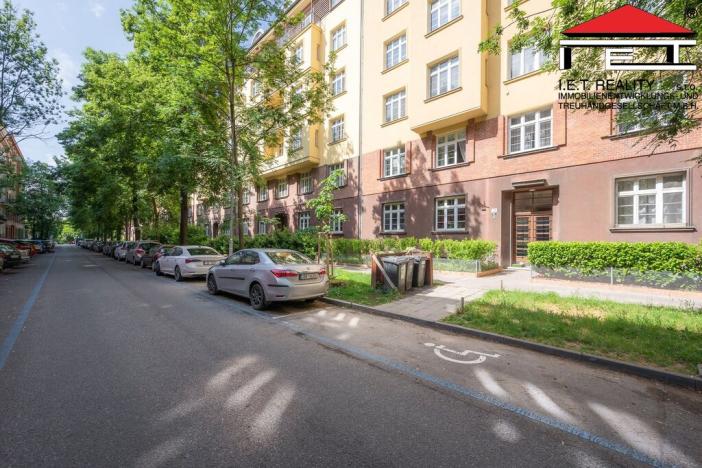 Prodej bytu 3+1, Brno, Čápkova, 120 m2