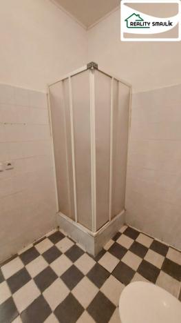 Pronájem bytu 1+kk, Cheb, Joštova, 32 m2