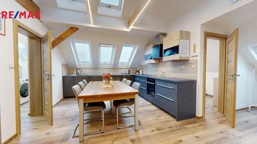 Prodej ubytování, Dolní Dunajovice, Hlavní, 655 m2