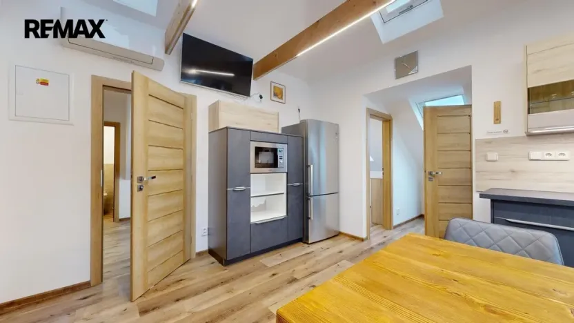 Prodej ubytování, Dolní Dunajovice, Hlavní, 655 m2