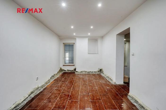 Prodej apartmánu, Všeruby, 952 m2