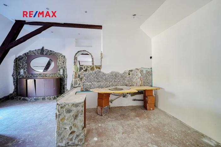 Prodej apartmánu, Všeruby, 952 m2